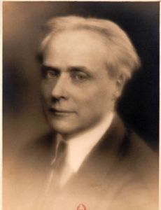 Max d'Ollone