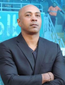 Mauricio Wright
