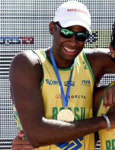 Evandro Oliveira