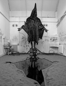 Tim Shaw (sculptor)