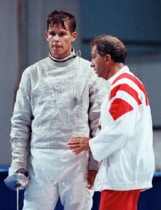 Leszek Nowosielski (fencer)
