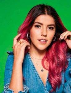 Lesslie Polinesia