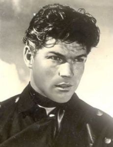Kelo Henderson