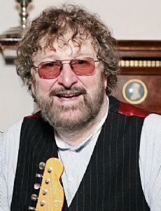 Chas Hodges