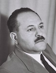 Moshe Sneh