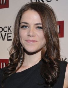 Kaniehtiio Horn