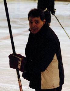 Guy Dupuis (ice hockey, born 1957)
