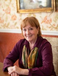 Nancy Hollister