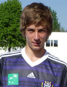 Dennis Praet