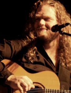 Matt Andersen (singer)