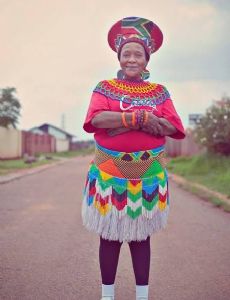 Nobesuthu Mbadu