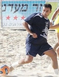Avi Knafo