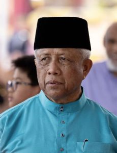 Awang Halbi bin Mohd Yussof