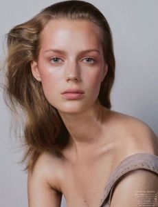 Esther Heesch