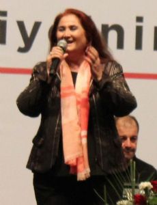 Sabahat Akkiraz