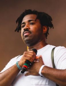 Sampha