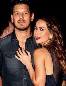 Sabrina Sato and João Vicente De Castro