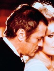 Kim Novak and Tony Curtis