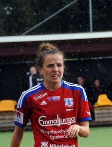Hayley Lauder