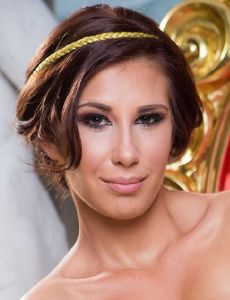 Aida Swinger