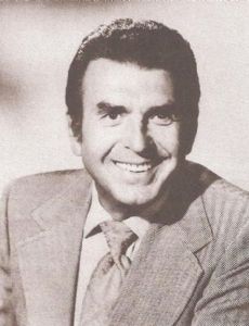 Dennis James