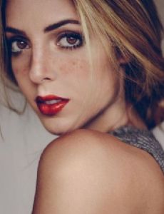 Corina Smith