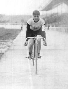 Benjamin Jones (cyclist)
