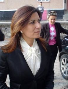 Nimet Çubukçu