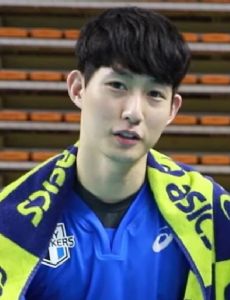 Lee Si-woo