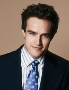 Justin Mentell