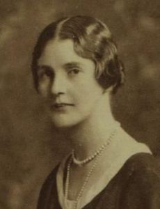 Enid Lapthorn