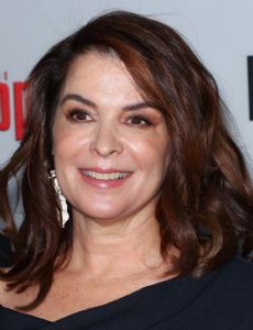 Annabella Sciorra