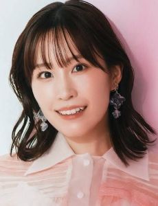 Minori Suzuki
