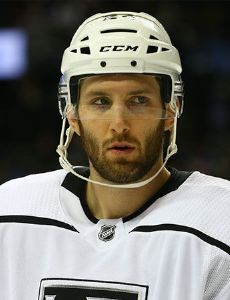 Derek Forbort