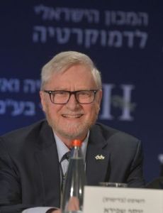 Yosef Shapira (judge)