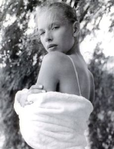 Katarina Benzova