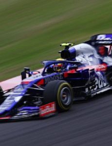 Naoki Yamamoto (racing driver)