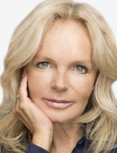 Lucinda Edmonds
