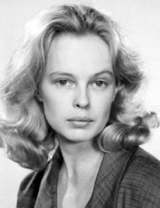 Sandy Dennis
