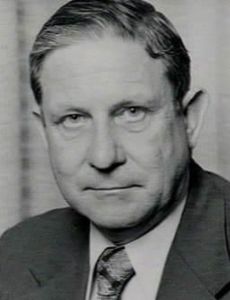 Ken Booth (politician)