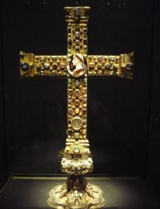 Decorative arts