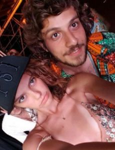 Laura Neiva and Chay Suede
