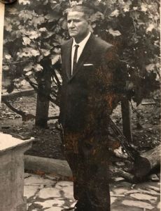Diógenes Lara