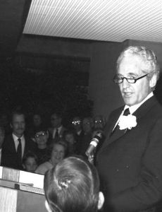 William L. Pereira