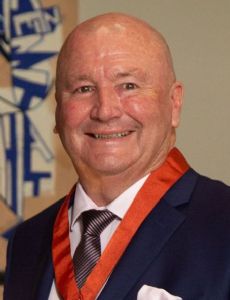 Graham Lowe