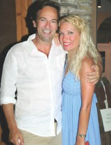 Eleni Menegaki and Mateo Pantzopoulos