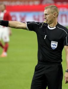 Sergey Ivanov (referee)