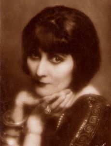 Stacia Napierkowska