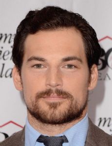 Giacomo Gianniotti