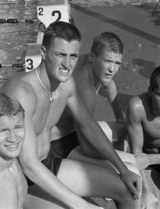 Robert Bennett (swimmer)